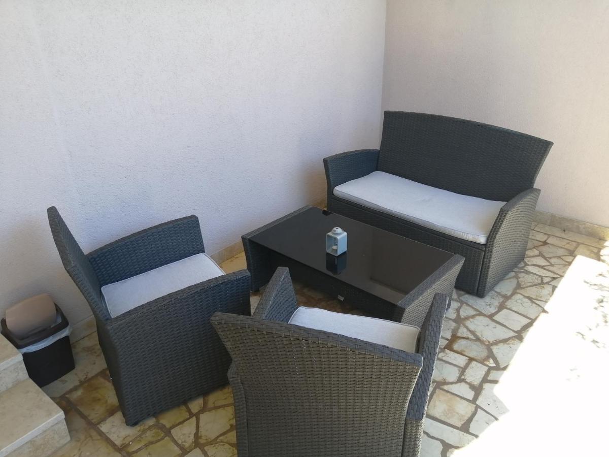 Apartments And Rooms Lorena 236 روفينج المظهر الخارجي الصورة