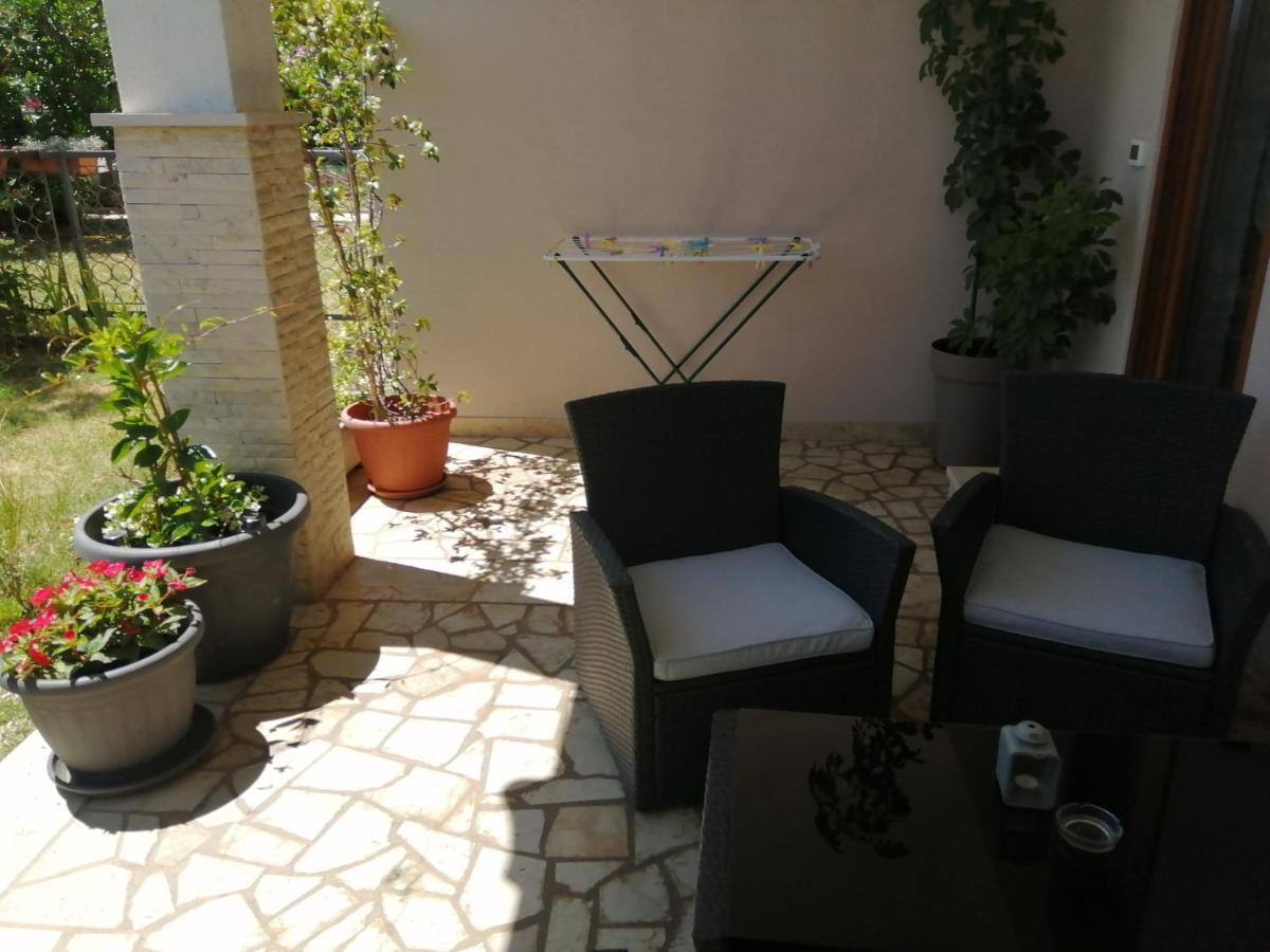 Apartments And Rooms Lorena 236 روفينج المظهر الخارجي الصورة