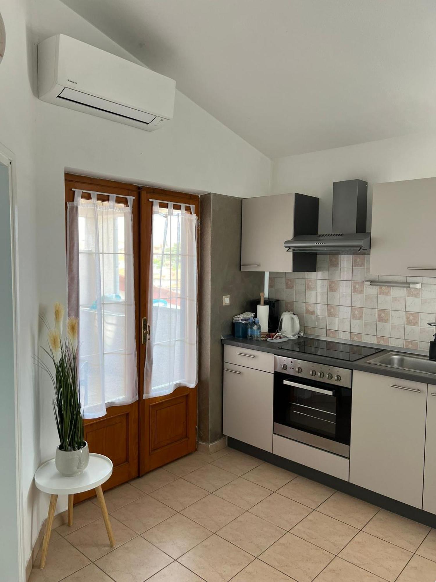 Apartments And Rooms Lorena 236 روفينج المظهر الخارجي الصورة