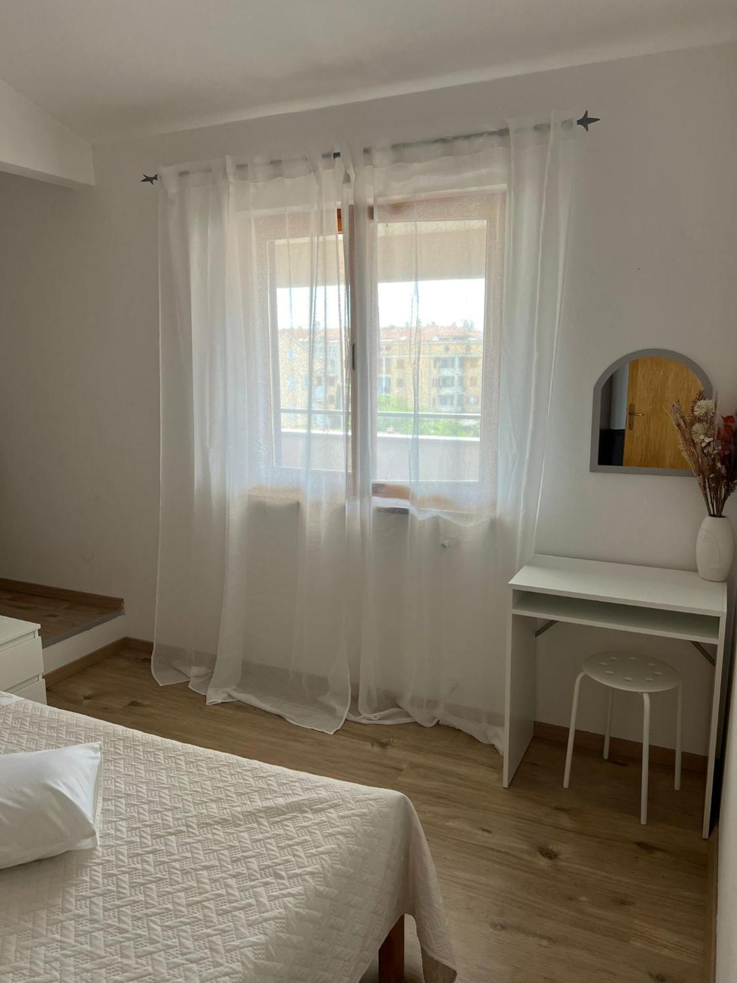 Apartments And Rooms Lorena 236 روفينج المظهر الخارجي الصورة